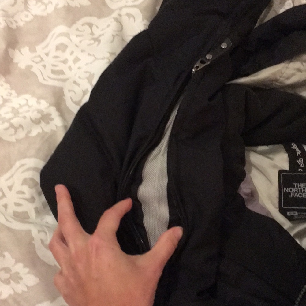 North Face DOWN Jacket - Picture 11 of 16